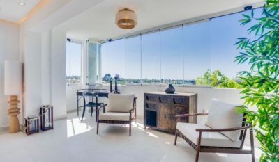 Cancun Rental Residences - Ático Estepona - Vista Golf - Salón Escritorio