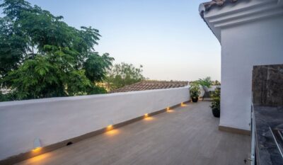Cancun Rental Residences - Ático Estepona - Vista Golf - Terraza Luces